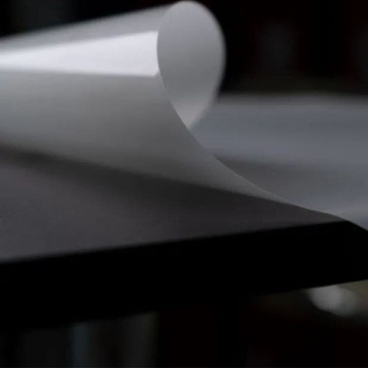 Comment est fabriqué le film de protection TPU : des granulés au film fini
